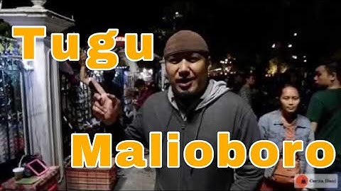 menikmati suasana malam dengan berjalan kaki dari tugu sampai malioboro
