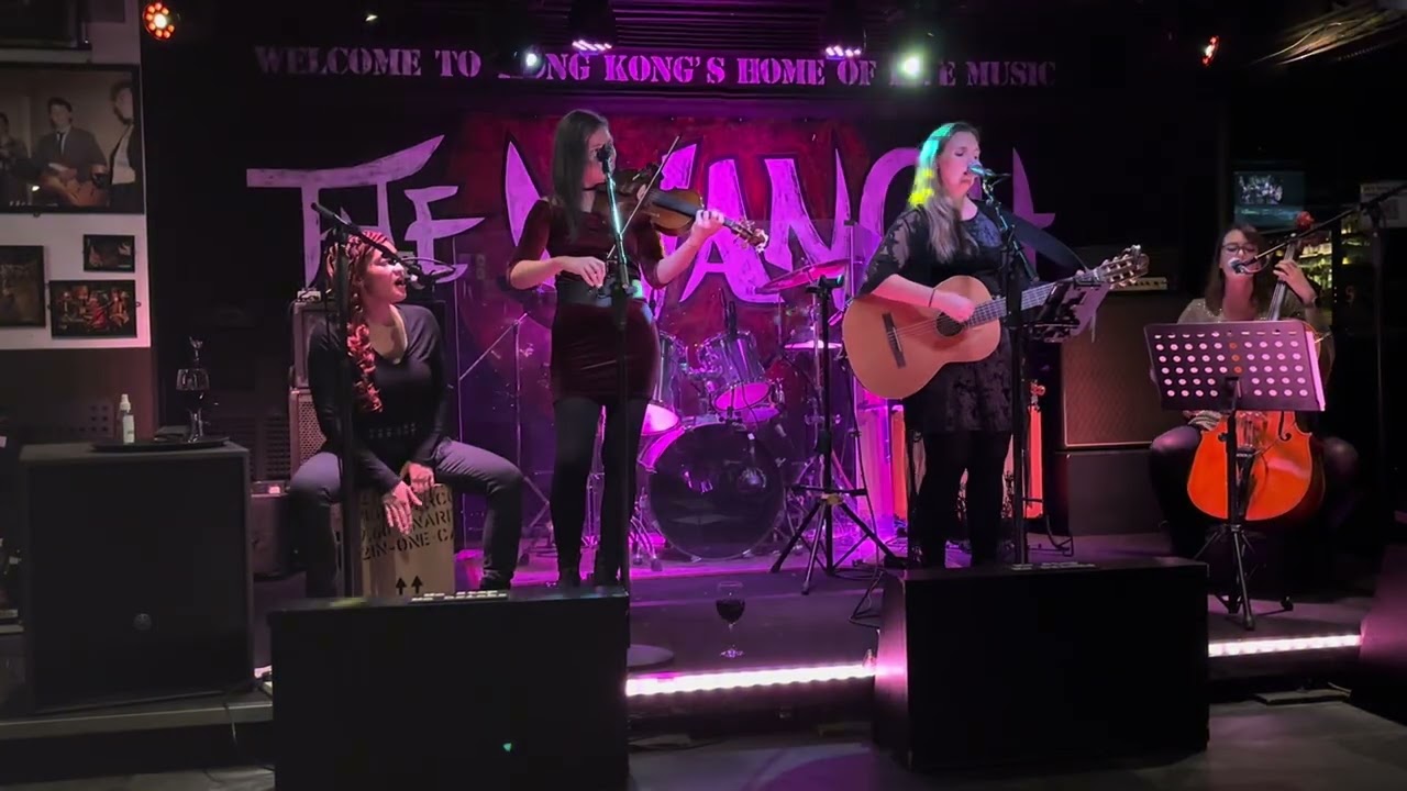 The sirens at the Wanch - "Heart shaped box"