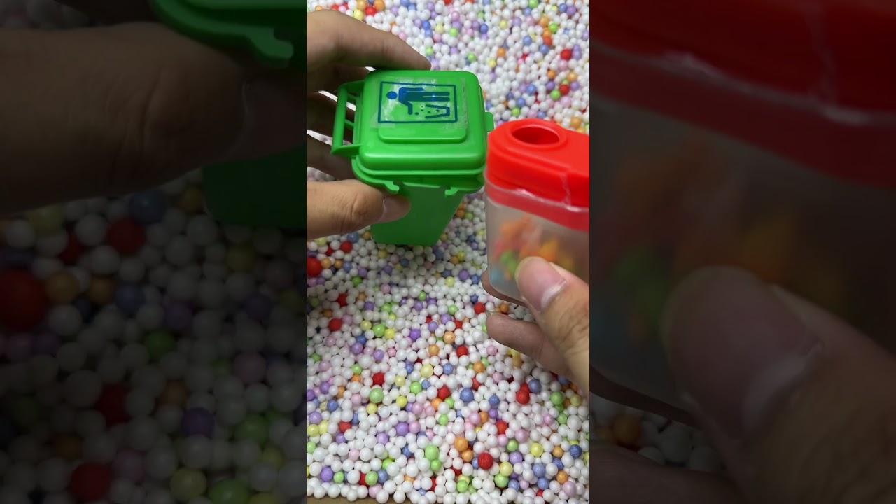 Amazing Candy, Dog Bone Candy – What a Surprise 