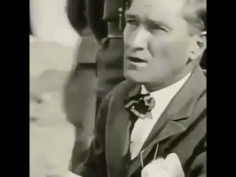 Atatürk sigara içişi