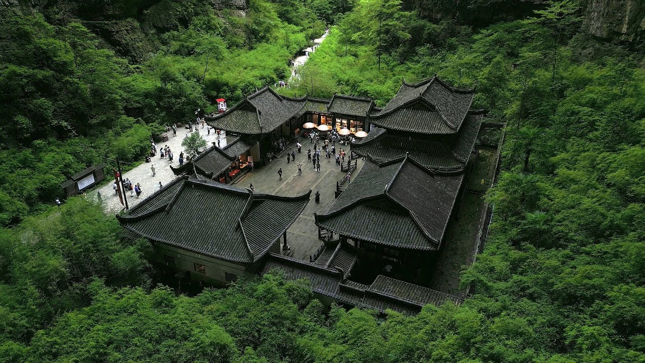 Fenghuang, Zhangjiajie, Wulong and Chongqing-Chapter19 上武隆与你相逢不知不觉入画中 Unconsciously enter a painting