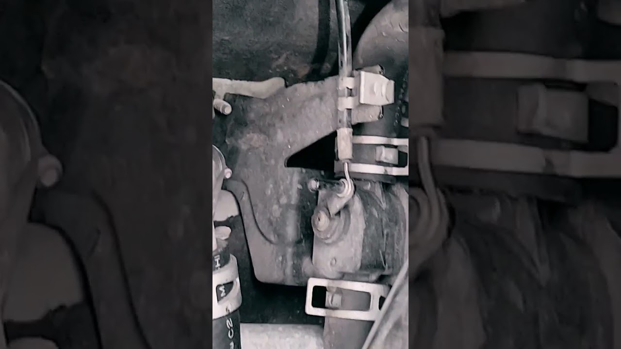 Power supply for amp on a 2006 Honda Odyssey