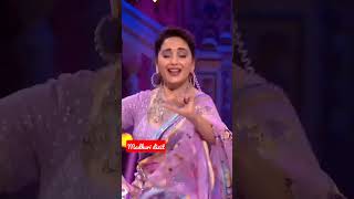 Madhuri dixit nene dance... Resimi