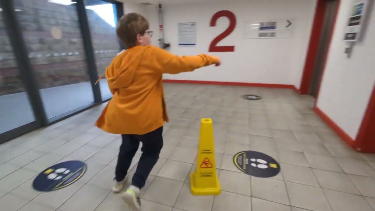 Lifts @ The leisure exchange car park, Bradford City centre, Otis 2000, installed 2001