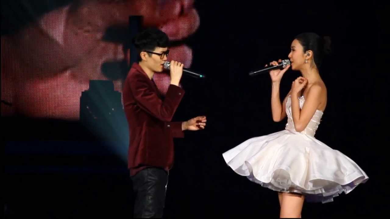 《四人遊》方大同 x 薛凱琪【方大同Lights Up世界巡迴演唱會- 香港站】20131201