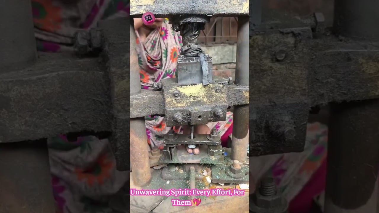 Mama's Love: Watch Her Work Tirelessly For Her Kids! 