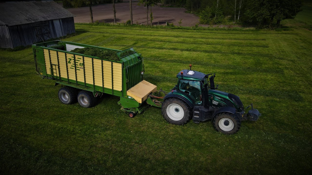 SIANOKISZONKA NA PODLASIU! 🔥VALTRA T234 VS KRONE 🍀 GR ZDRÓJKOWSKI 💥 NEW HOLLAND VS SAMOLOT! ✈️