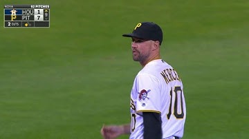 HOU@PIT: Mercer makes a great play to throw out Reed