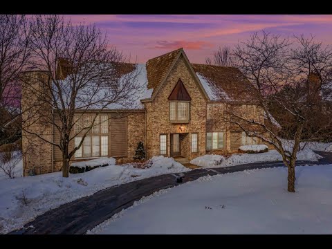 20860 Bradford Lane, Brookfield, WI home video tour