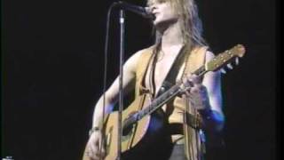 Michael Monroe - You Can't Put Your Arms Around A Memory (Live) chords