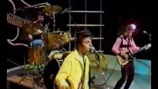 Jets - Tonight Will Be Alright