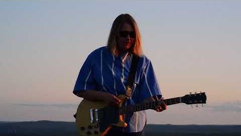 Viic Woods – Sunset (Official video)