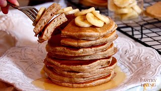 Fluffy &amp; Moist Banana Pancakes 🥞🍌 (So Easy To Make!)