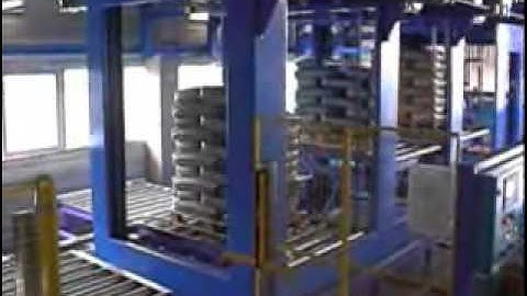 Ehcolo Plastic granulates - PM 900 - 3-place palletizer with aut. product change via barcode reading