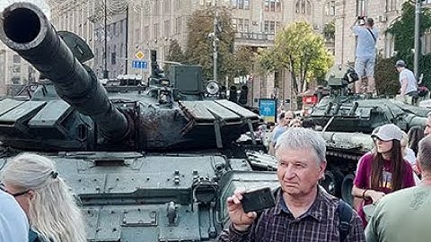 首都中心部にロシア戦車陳列　侵攻半年、独立記念日前に　ウクライナ