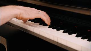 Ludovico Einaudi - Love Is A Mystery chords