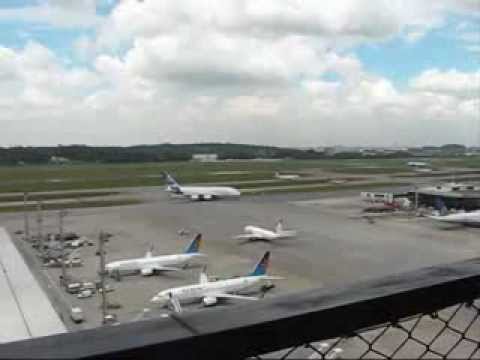 A380 in Brazil - DIFFERENT ANGLE