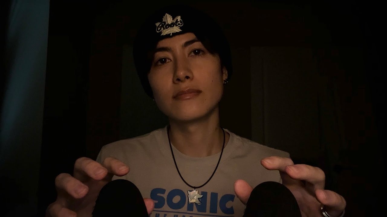 ASMR Foam mic massage for your ears (Touching, scratching, scrunching) 