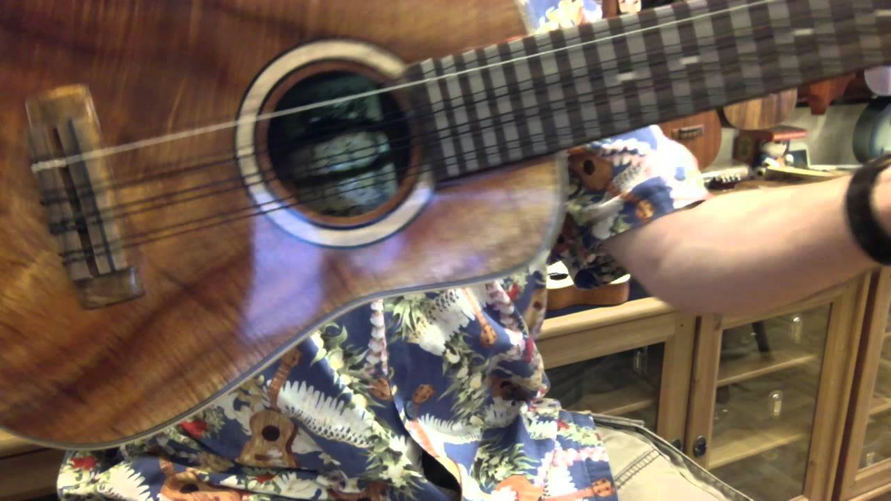 Sonny D 8 String Ohta san Curly Koa Bell Concert Ukulele 1046 Ukulele Mania, Tokyo YouTube