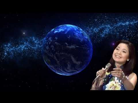 鄧麗君_世界多美麗1976年新加坡演唱會現場錄音(加中文歌詞)