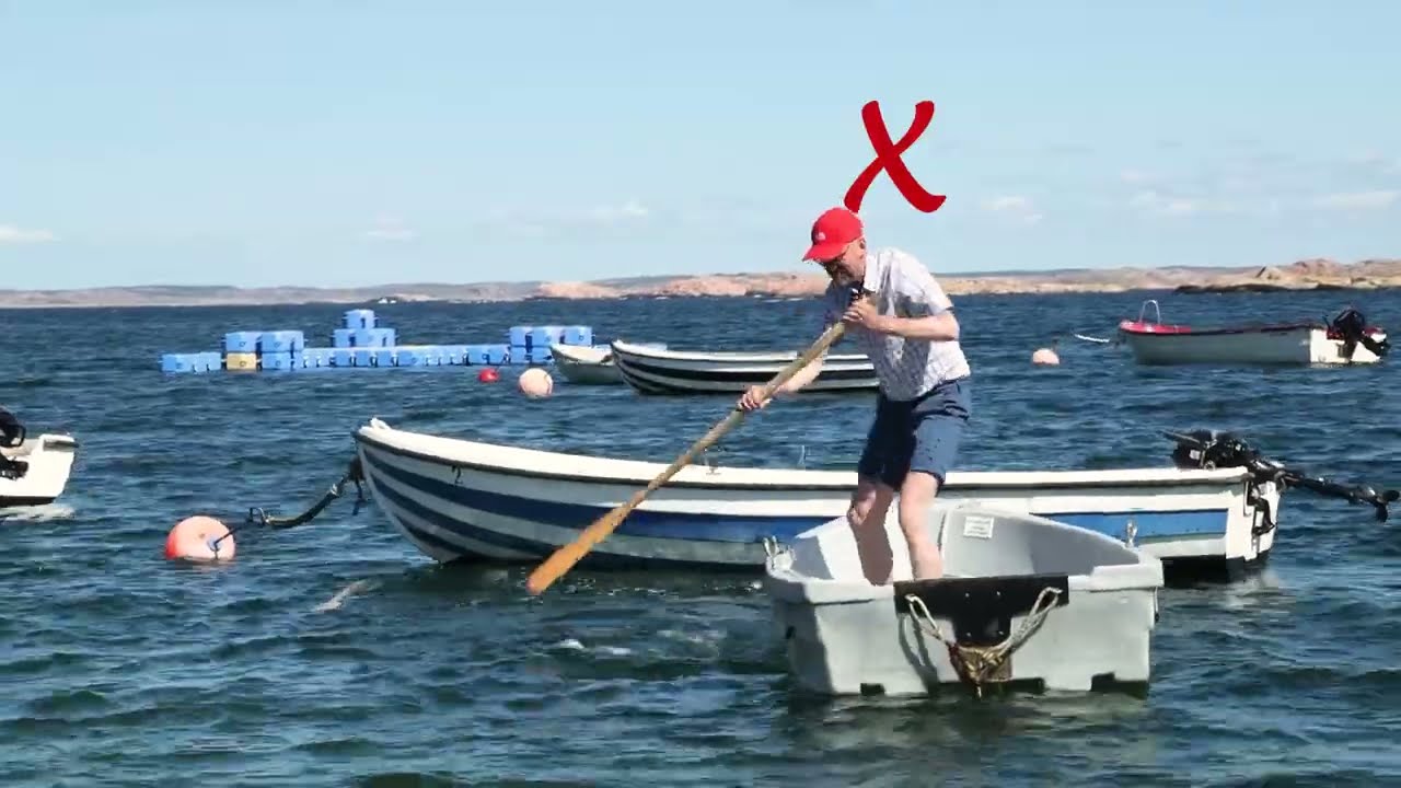 Hyra motorbåt på Ramsvik - hämta båten vid bojen