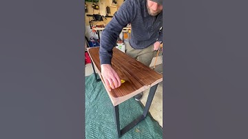 Finishing a walnut table with Rubio Monocoat Pure