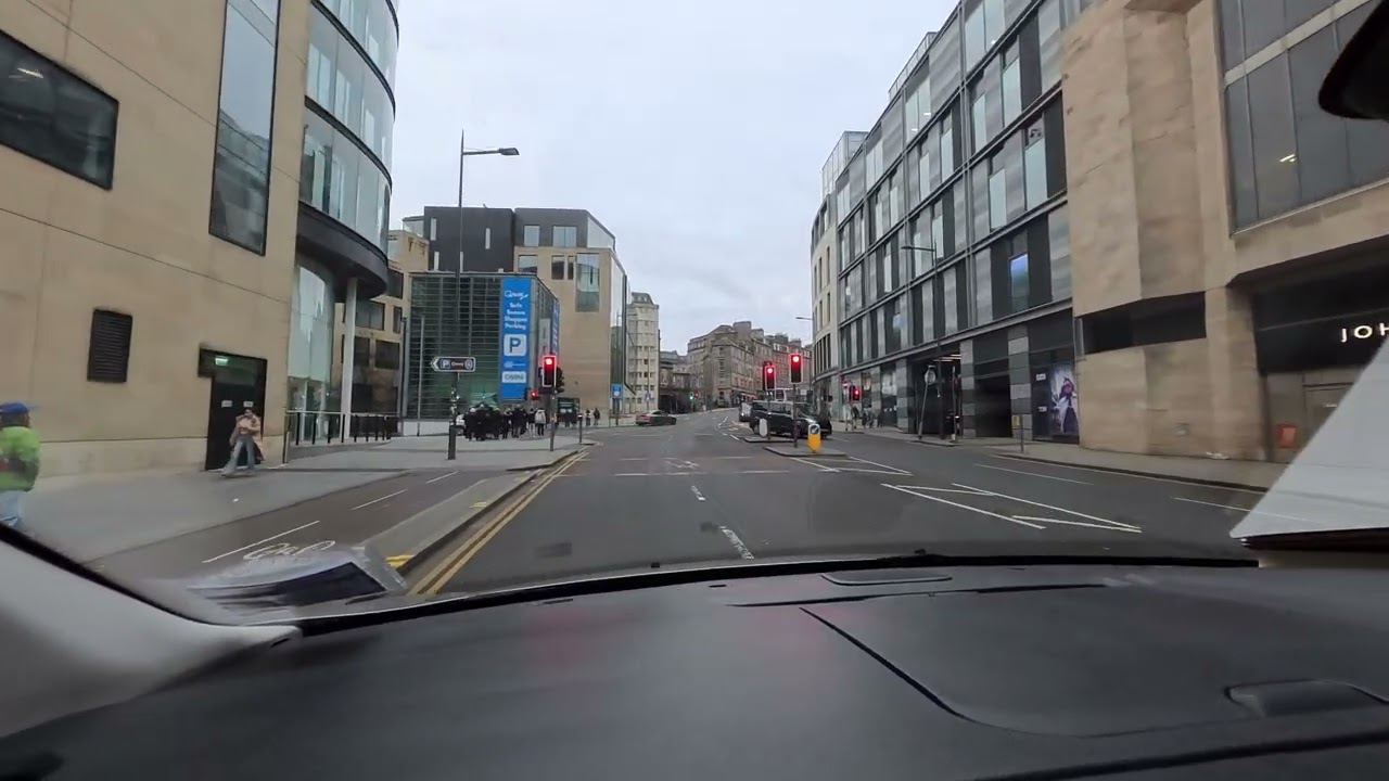 Driving Through Edinburgh City – December 28, 2025
