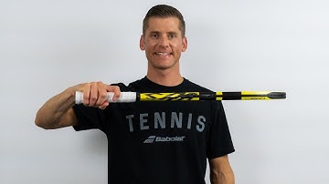 Tennis Racquet Grip Sizes: How to Find the PERFECT Fit
