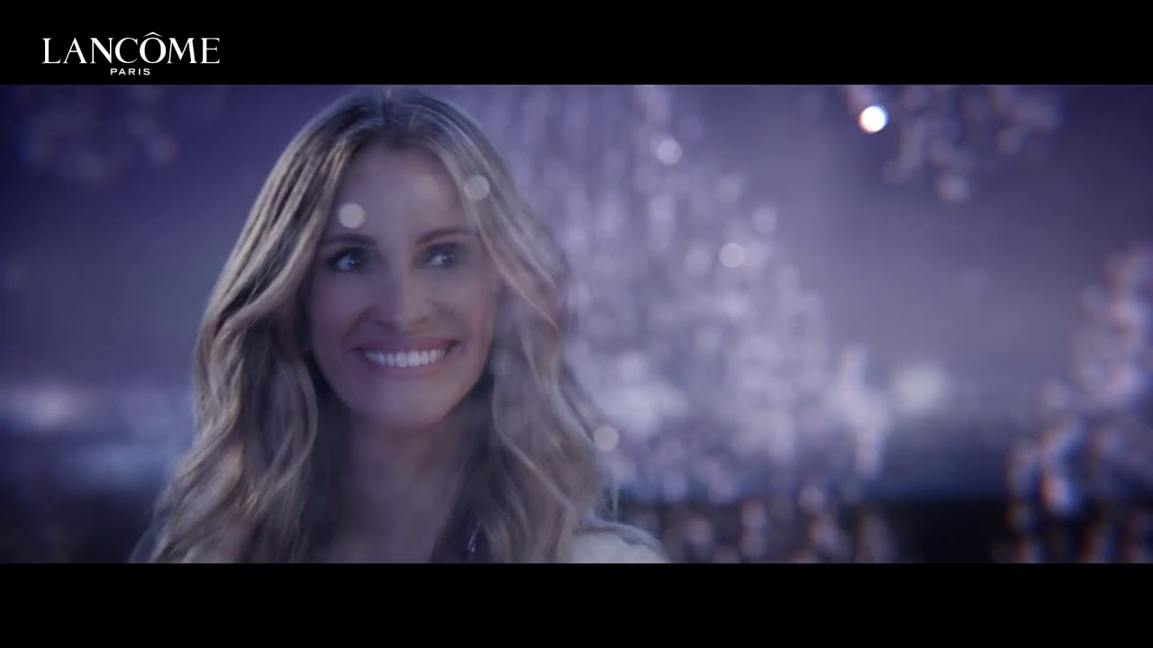 New La vie est belle expression with Julia Roberts Lancome   Music by Charlie Nguyen Kim