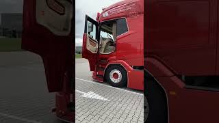 The DAF XF XG+ — futuristic design, unmatched comfort, 🚛#DAFTruck #XGPlus #TruckPower #RoadKings