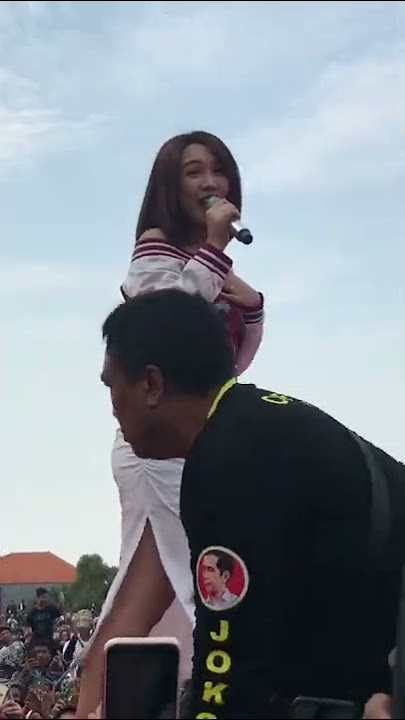 Happy Asmara top topan @HappyAsmaraOfficial