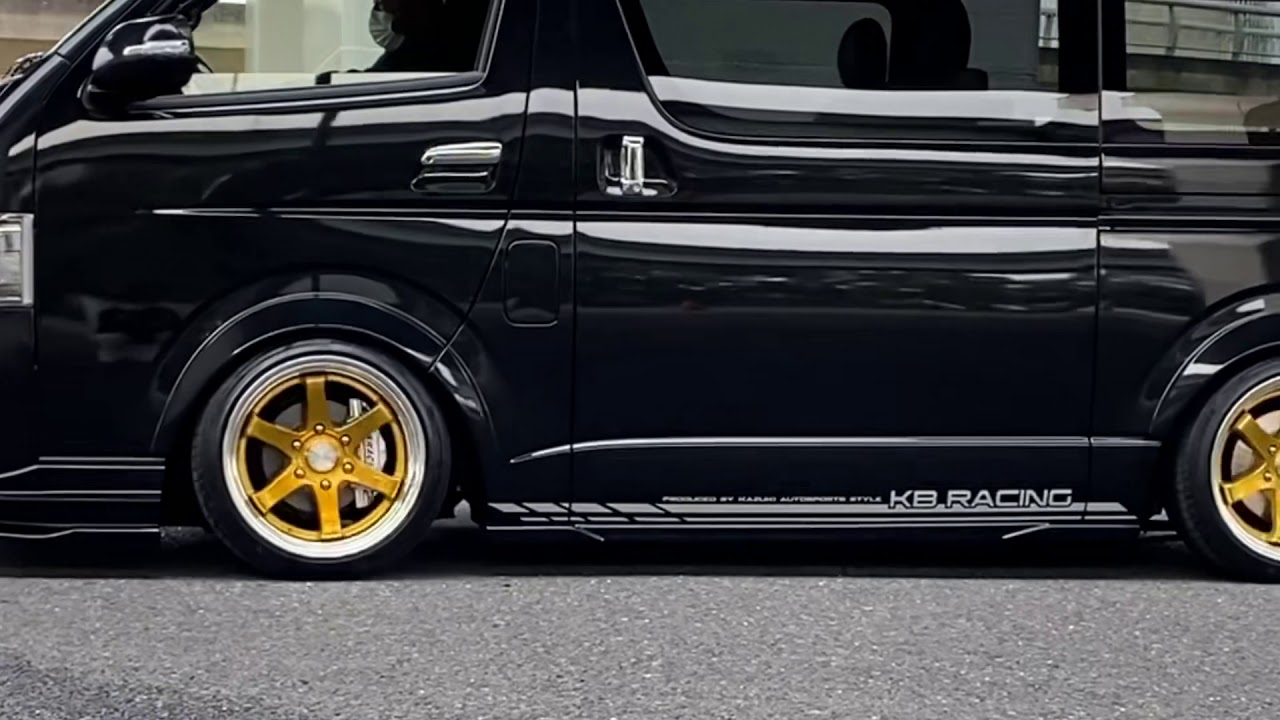 らいぞう ハイエース　カズキオート　kbレーシング2 舞杏(カズキオート) KBレーシング2 グロッシーブロンズ 18インチ