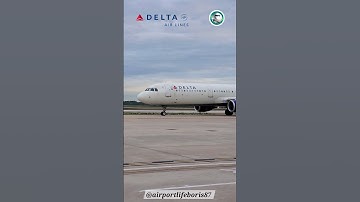 Beautiful Airbus A321-211 , Delta Air Lines , [ AGE : 5 Years ] , Closeup