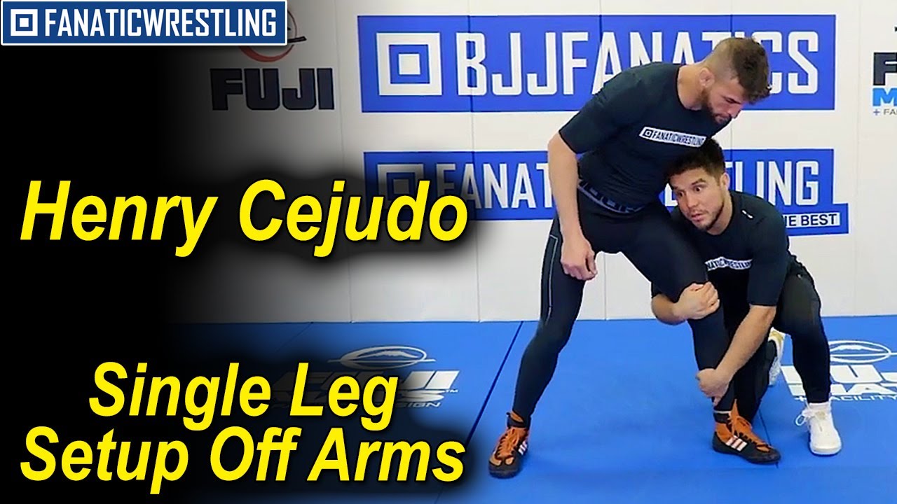 Генри Сехудо — Удар одной ногой с рук