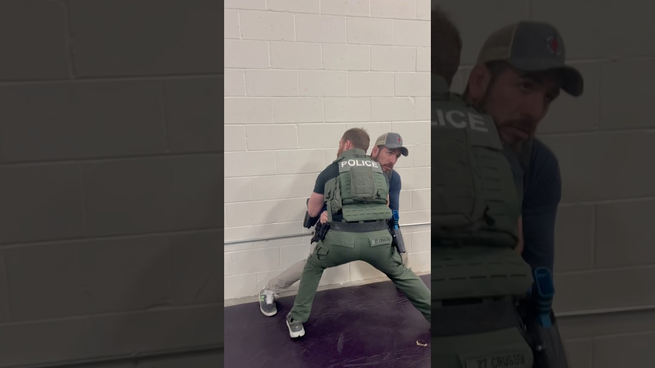 Never do this in a fight! 