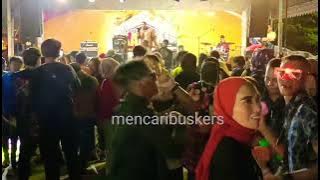 ADINDA ANWAR GOCHA ( Live ) Penari Jemputan - brader Timun Eira dan Am...
