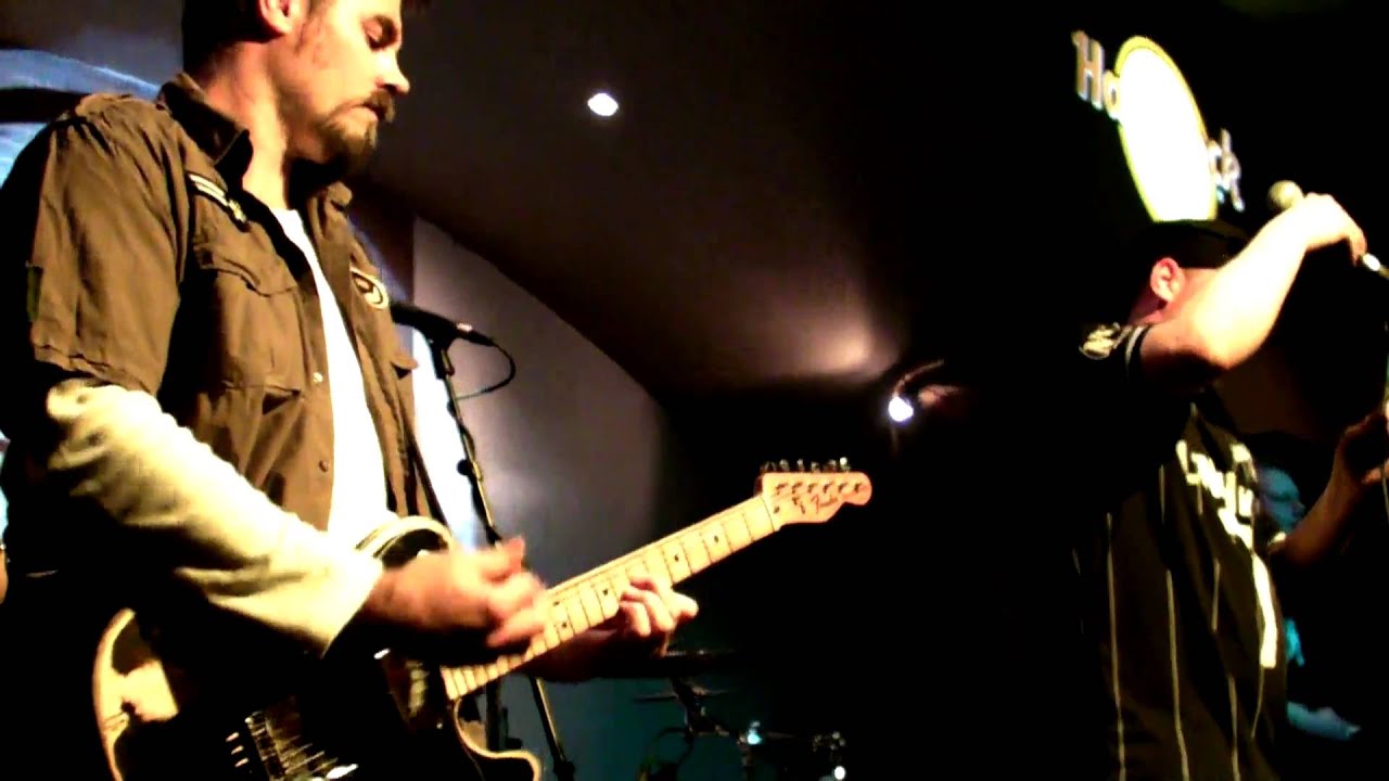 Velvet STEEL live in concert @ HARD ROCK CAFE Munich, the ambassadors of Rock 10.03.2011