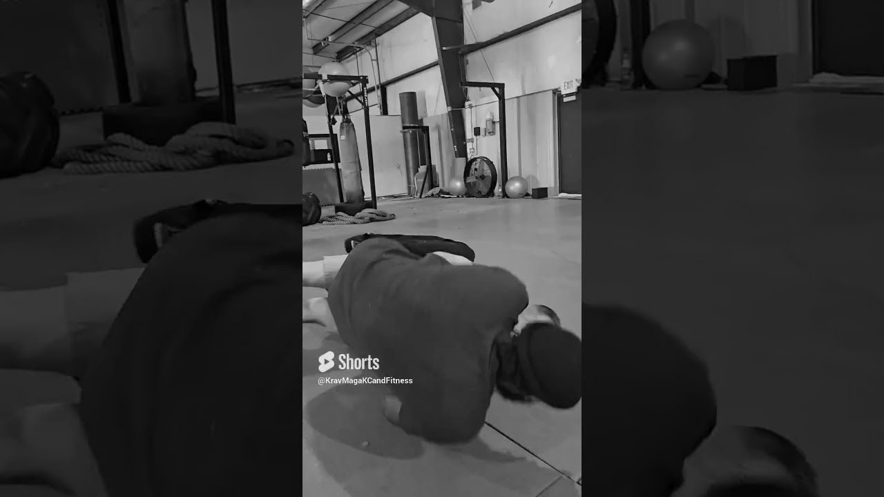 Firearms Training (weapon retention on the ground)