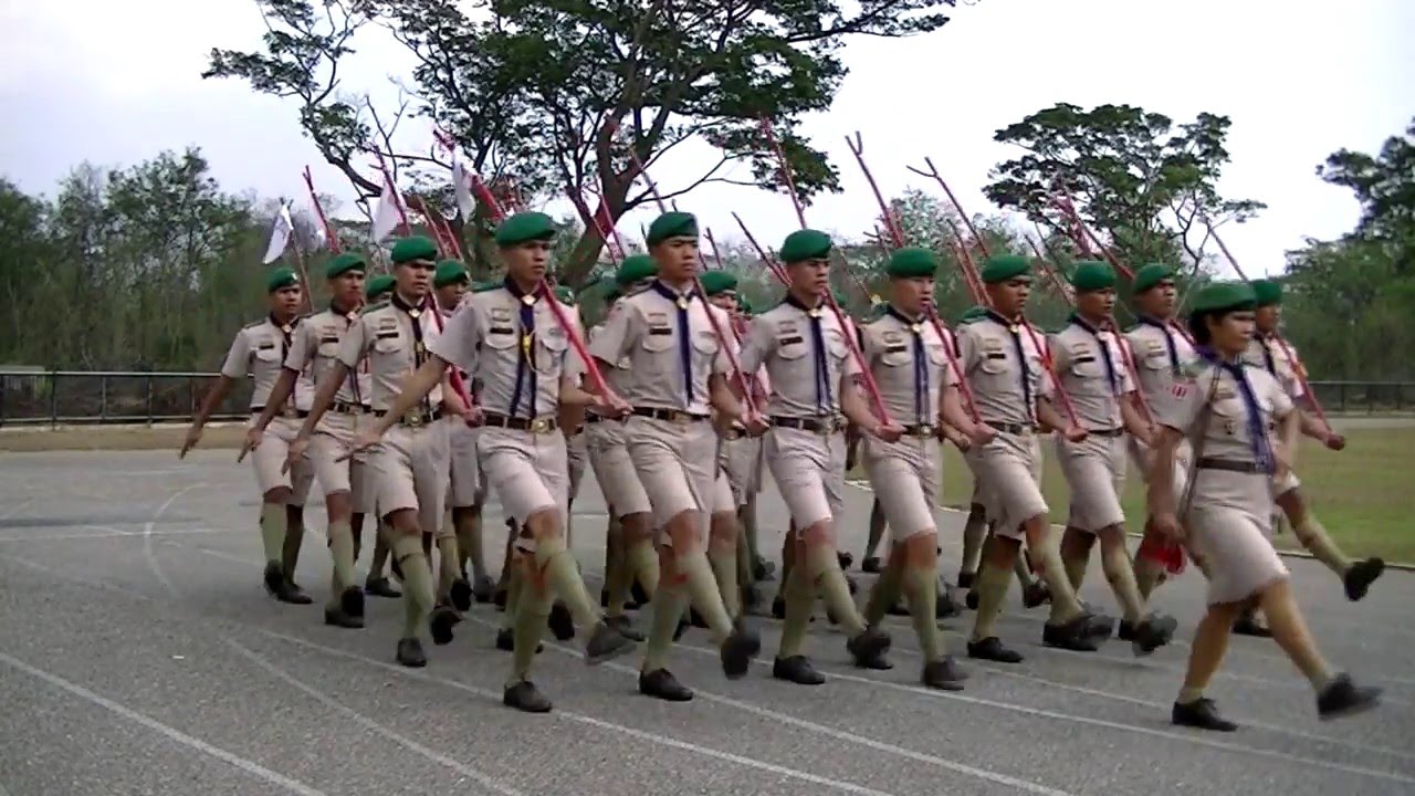 สาธิตการประกวดระเบียบแถว