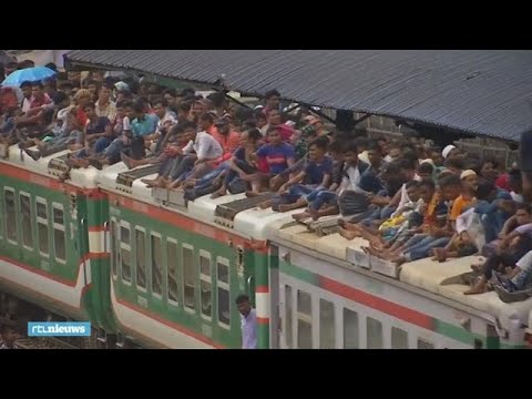 Duizenden mensen op dak trein Bangladesh - RTL NIEUWS