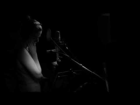 Aoife O'Donovan - "Bull Frogs Croon: ii. The Darkness " (Official Audio)