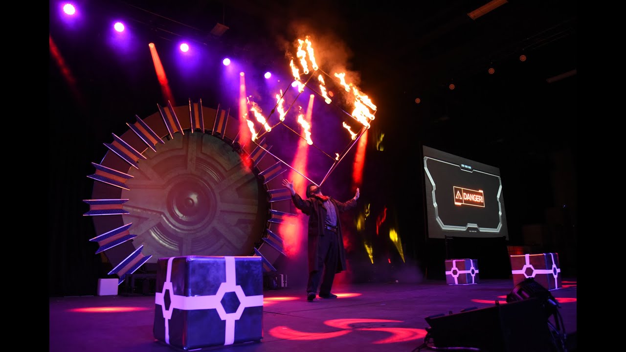 Le Cirque de la Nuit Presents: STARSLINGERS