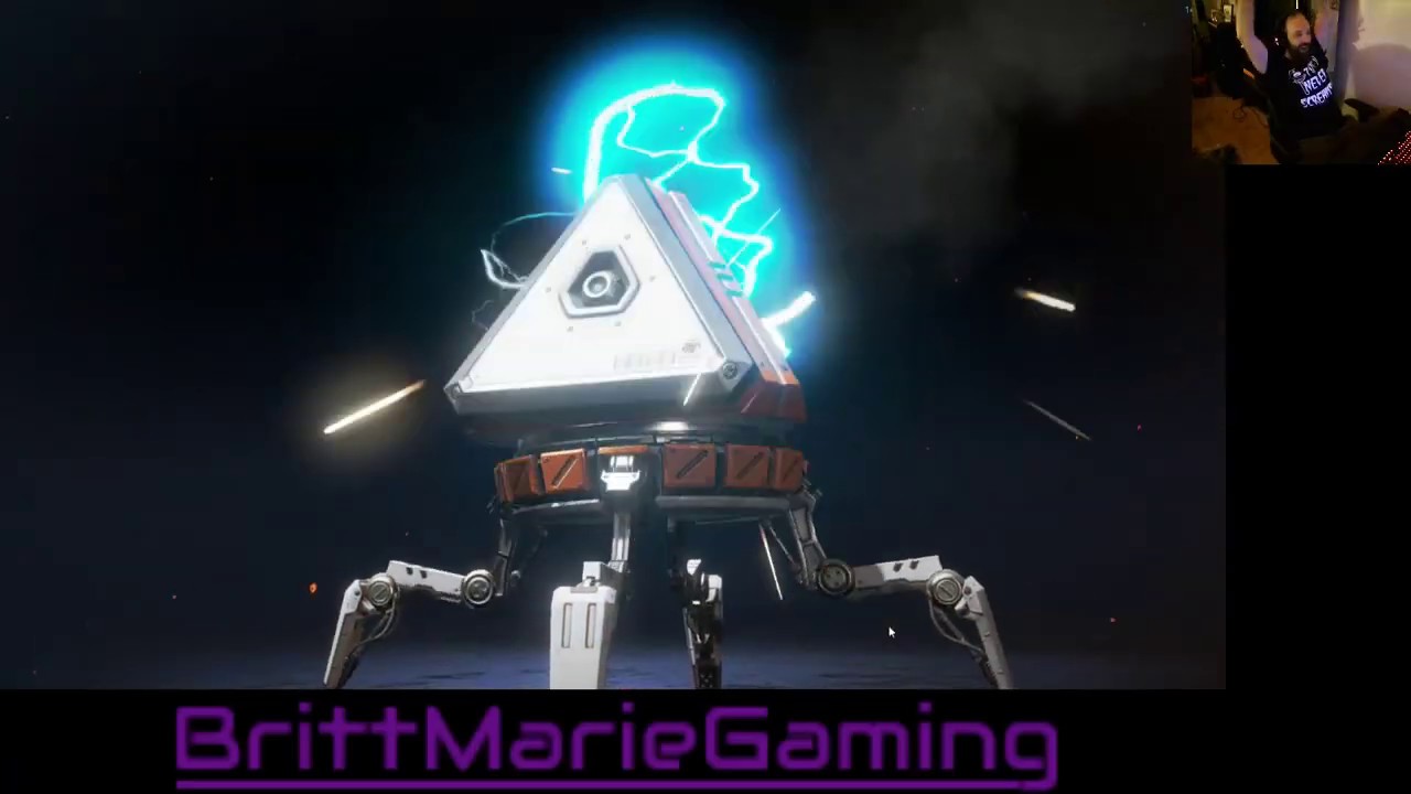 Got the Bonus Heirloom Set Wraith Knife - Apex Legends