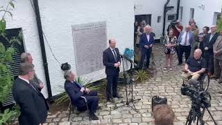 Plaque unveiled in Strabane in honour of John Dunlap