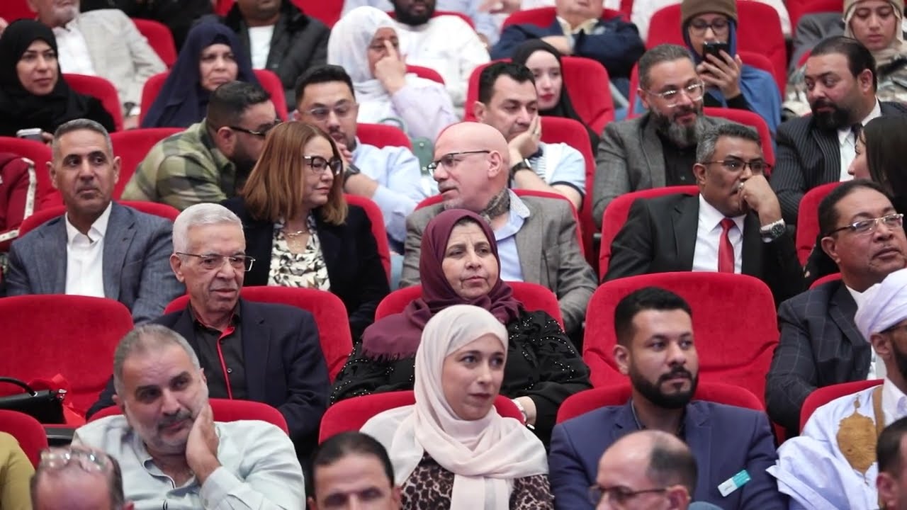 الشاعر علي دهيني مهرجان الشارقة للشعر العربي 6/1/2026