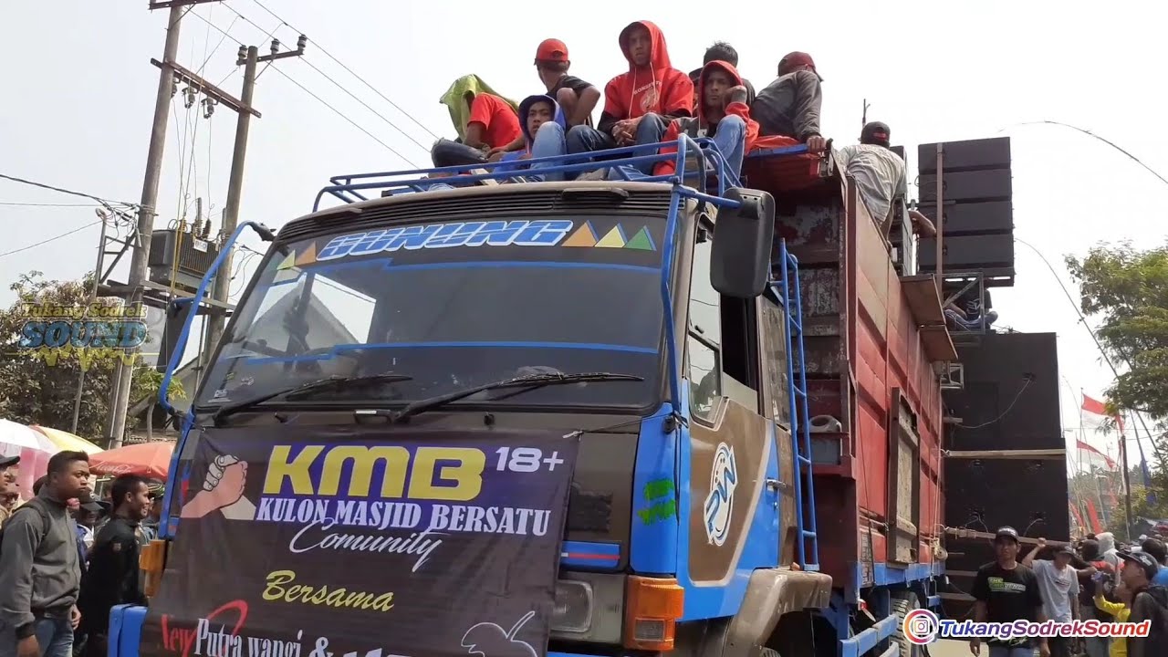 NEW PUTRA WANGI SAAT PUTAR LAGU KARYA AREK MALANG~KARANGANYAR 2019
