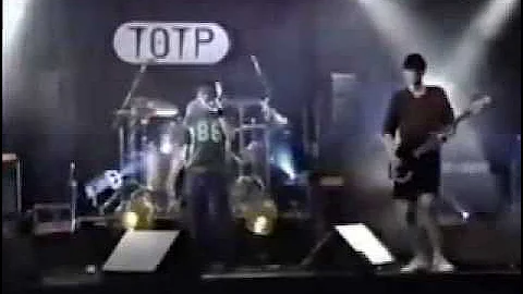 blur - On Your Own on TOTP 1997