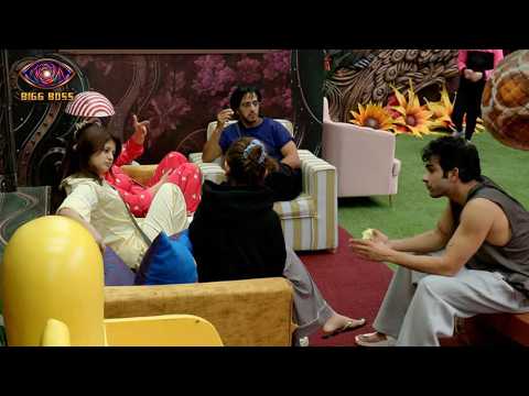 Bigg Boss 20 LIVE Update: Uditi Ko Asif Amrapali Ne Di Fight Karne Ki Advice, Mahhi Ne Diya Reaction