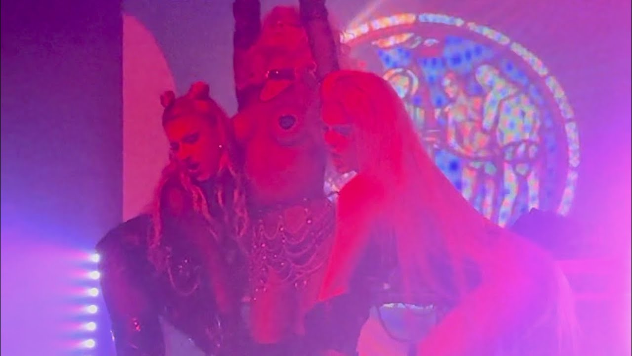 ALEXiS SAINT PETE • BRANDY X • ANITTA SMOKE - Bad Romance 