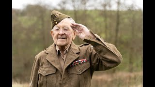 ‘Don’t Panic!’ says Powys’s 89-year-old wing walker Chris ‘Lance Corporal Jones’